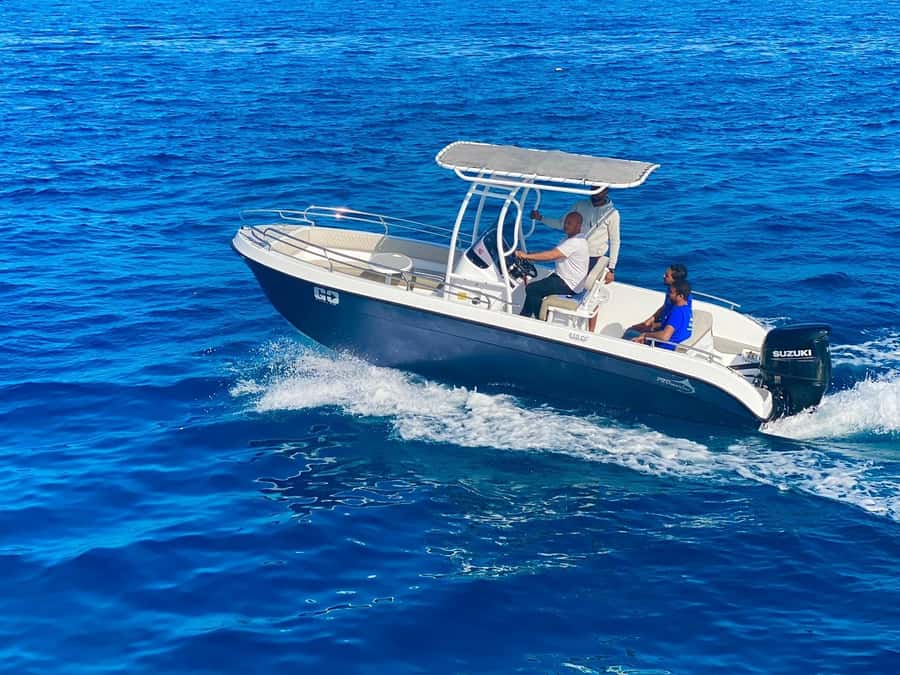 Hurghada: Orange Bay Dolphin Watching, Snorkeling & Lunch - Setting out from Hurghada by speedboat