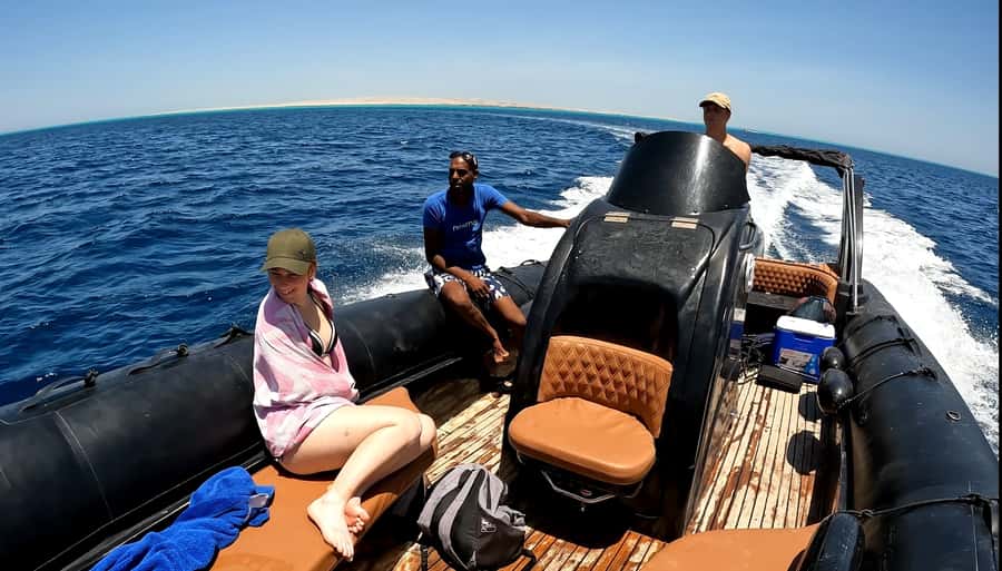 Hurghada: White Island Speedboat Tour, Snorkeling, & Lunch - Food, shade, and what to bring