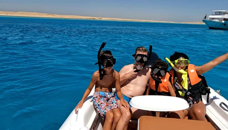 Hurghada: White Island Speedboat Tour, Snorkeling, & Lunch - Two guided snorkeling stops before the beach