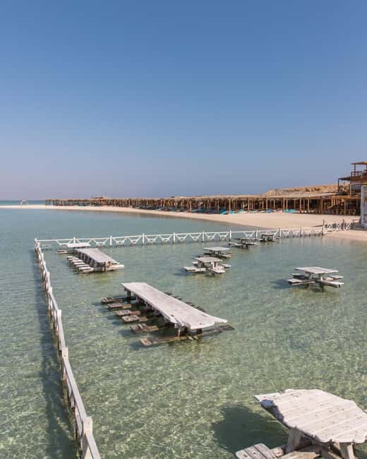 Hurghada: Yacht Trip 2 islands, Diving & Snorkeling W Lunch - Lunch, drinks, and the boat atmosphere