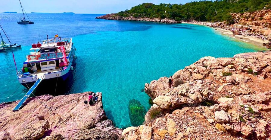 Ibiza: Cala Salada & North Cruise with Drinks & Snorkeling - Ses Margalides and the north coast by boat