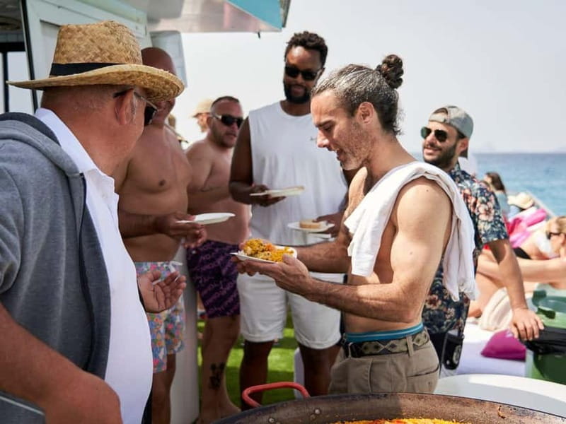 Ibiza: Formentera Full-Day Boat Tour with Lunch & Snorkeling - Three hours at La Savina in Formentera