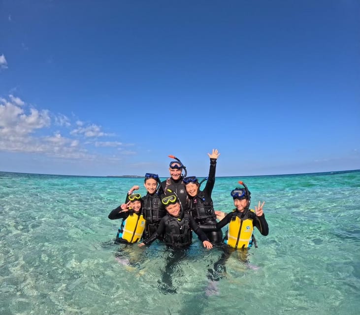 Iriomote: Boat Snorkeling Tour at Barasu Island - What the guide does during the water time