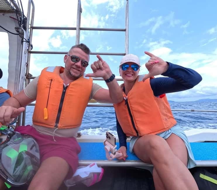 Ishigaki Island: Boat Snorkeling Tour at Phantom Island - Guides who make the water easier