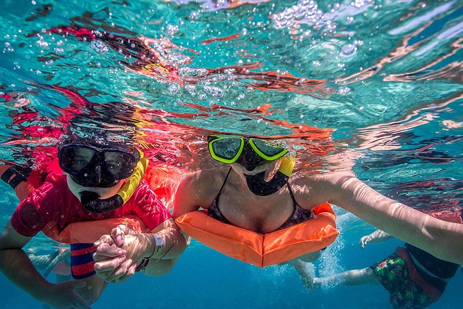 Isla Contoy and Isla Mujeres Tour with Snorkeling from Cancun - Punta Sam starts with a light breakfast