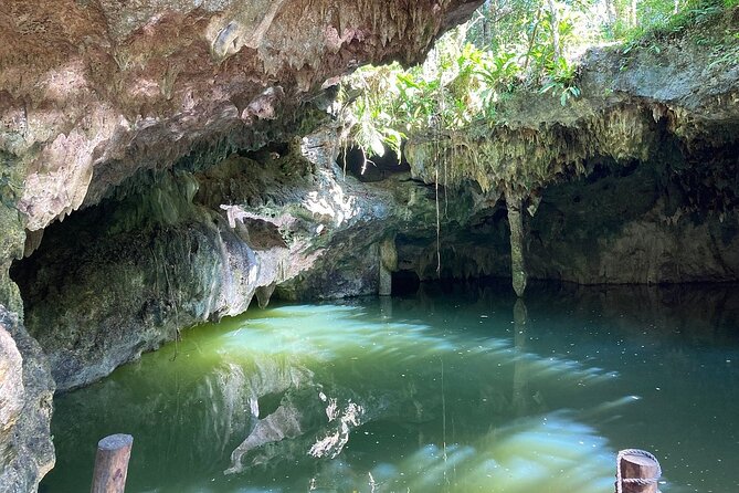Jade Caverns Private Jeep Tour with Lunch and Snorkeling - What This Private Jeep Tour Actually Feels Like