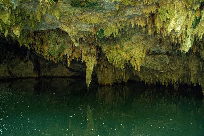 Jade Caverns Private Jeep Tour with Lunch and Snorkeling - Guides Make the Difference