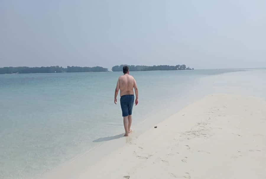 Jakarta: Thousand Island Tour with Canoeing and Snorkeling - Who will enjoy this day most?