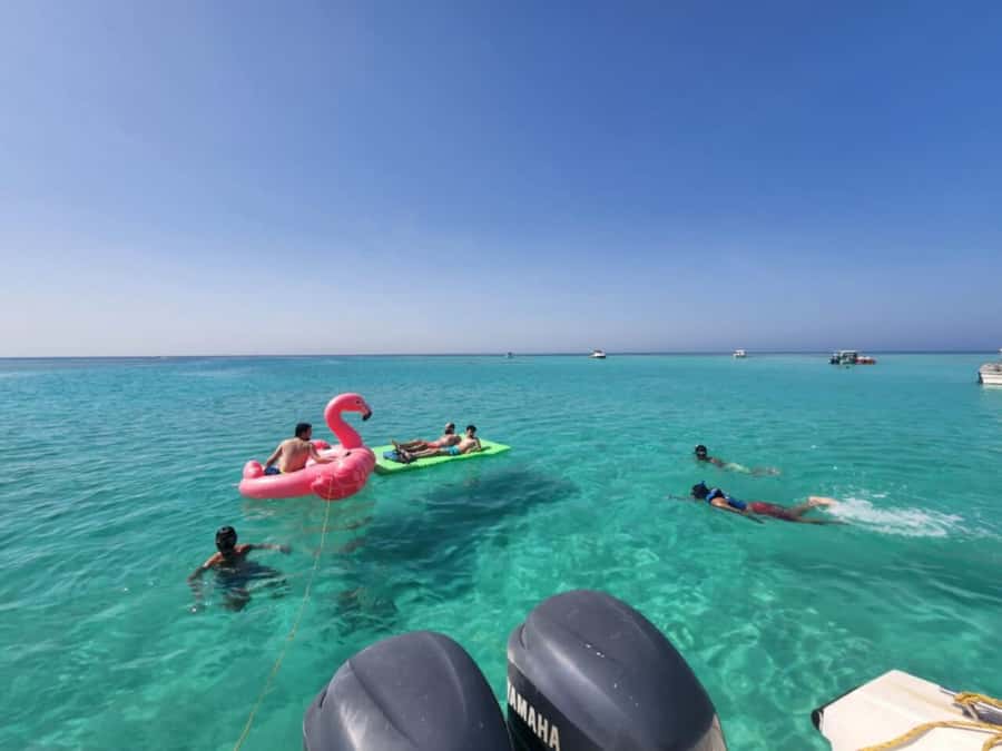 Jeddah: Bayadah Island Boat Trip with Snorkeling Option - What Bayadah Island is really like