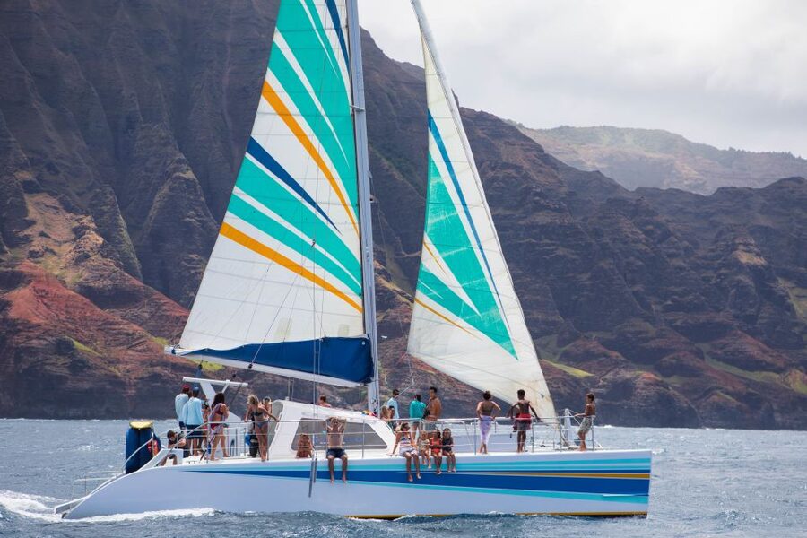 Kauai: Napali Coast Sail & Snorkel Tour from Port Allen - Seeing the cliffs from the Pacific