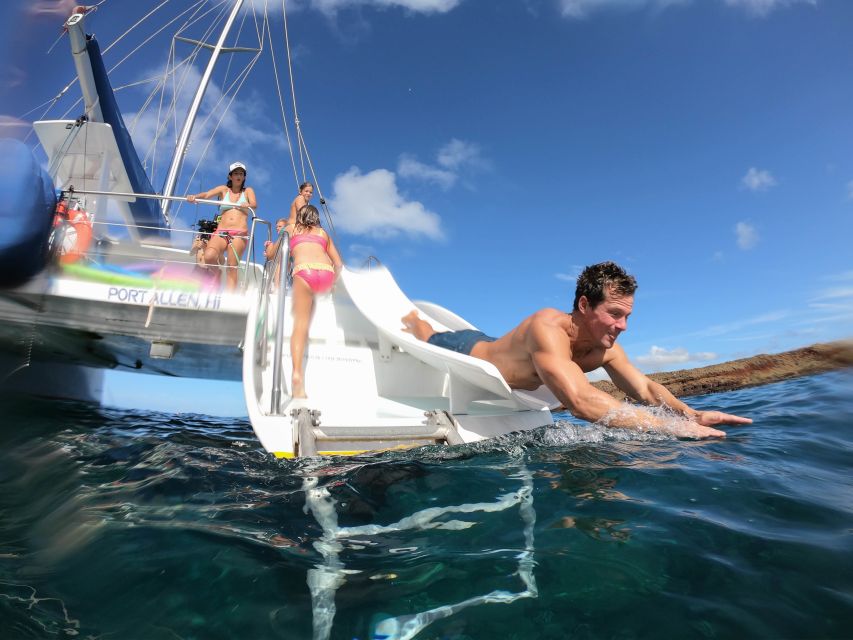 Kauai: Napali Coast Sail & Snorkel Tour from Port Allen - How the crew handles rough days