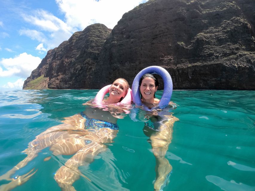 Kauai: Napali Coast Sail & Snorkel Tour from Port Allen - Should you book the Holo Holo Charters trip?