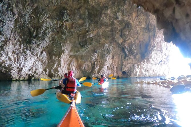 Kayak And Snorkel Excursion in Jávea. Portitxol - Granadella - What Samuel and José add to the trip