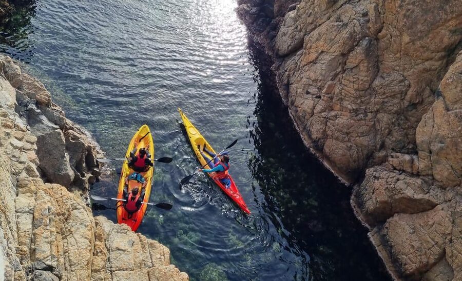 Kayak and snorkel Tour Platja d'Aro - The secret stop and 30 minutes of snorkeling