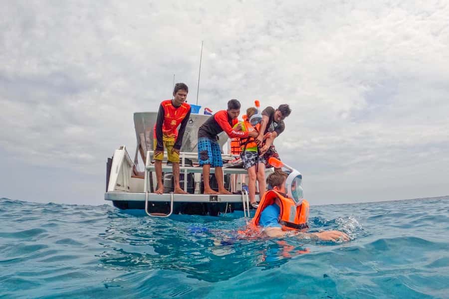 Khao Lak: Similan Islands Snorkeling Day Trip w/Meals - The long morning from Khao Lak to Thap Lamu Pier