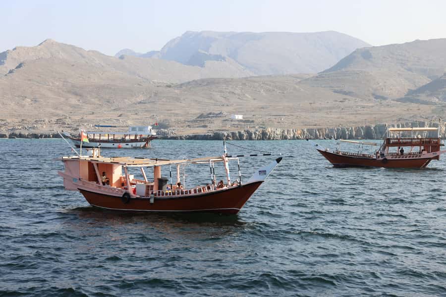 Khasab: Dhow Cruise with Lunch, Dolphin Watching& Snorkeling - Seebi Island and the second chance to snorkel