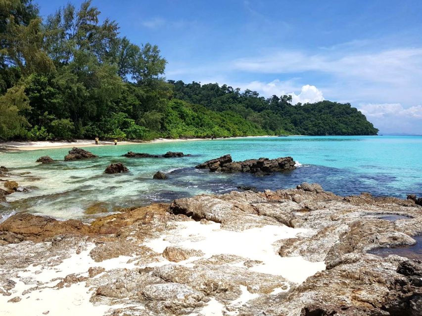 Ko Lanta: Private Longtail Rok Island Snorkeling Day Trip - The 1 PM second snorkeling stop