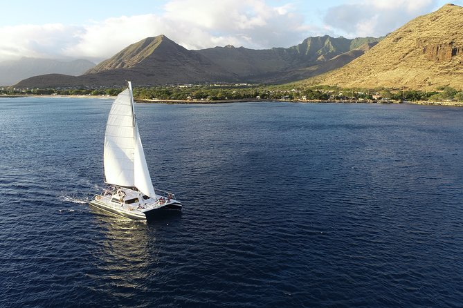 Ko Olina Catamaran Sail and Snorkel with Lunch - The cruise along Oahu’s western shore