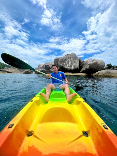 Ko Tao: Tao-Nangyuan Snorkeling Day Trip with Meals & Sunset - Lunch on board, with time to dry off