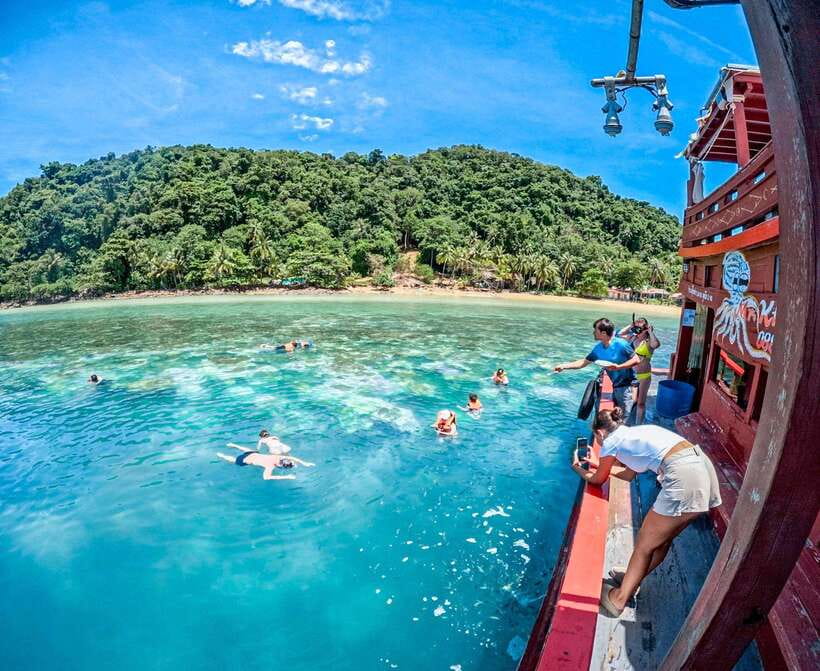 Koh Chang: 3 or 4 Islands Snorkel & Beach Tour by Big Boat - Lunch, fruit, and the practical comforts