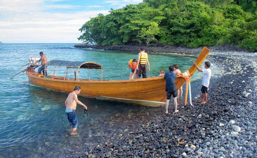 Koh Lipe: 5 Island Snorkeling Trip by Longtail Boat w/ Lunch - The longtail ride and daily rhythm