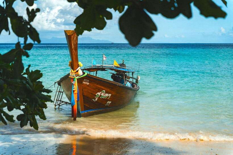 Koh Lipe: Island Hopping by Private Longtail Boat w/ Snorkel - The Farther Islands: Koh Ro Khloi to Koh Hin Son