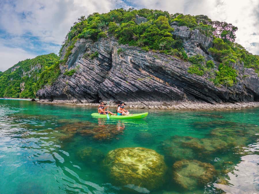 Koh Samui: Angthong Marine Park Snorkeling Tour by Speedboat - Phaluai Island: a welcome meal and a different side of the park