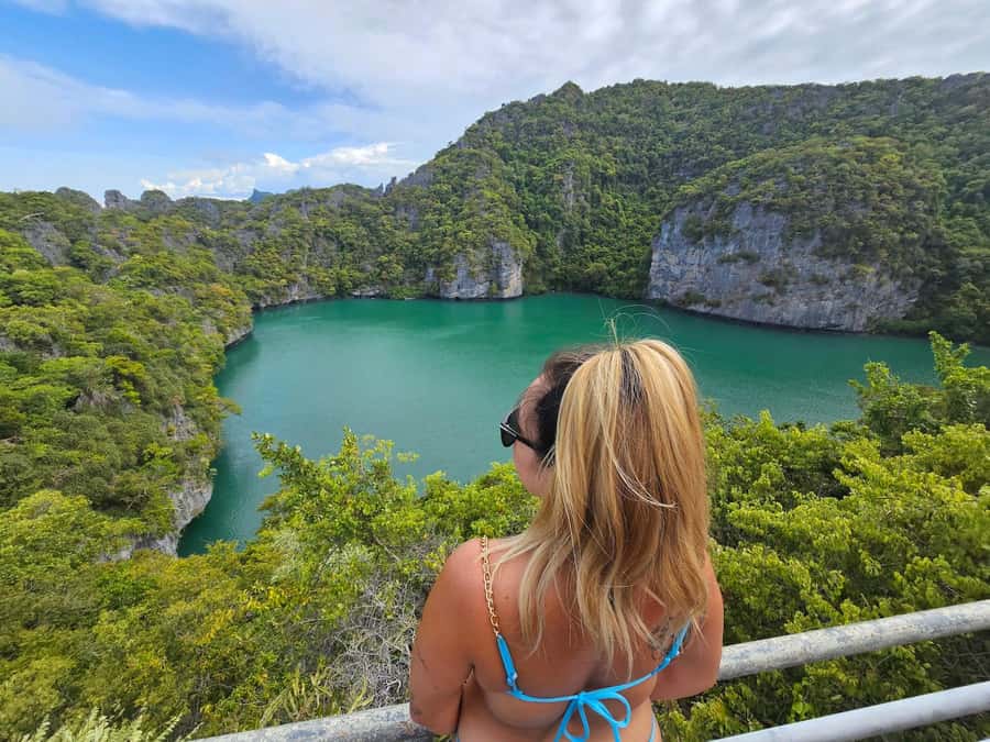 Koh Samui: Day Tour to Ang Thong with Kayak, Snorkel & Lunch - Emerald Lake and the first steep climb