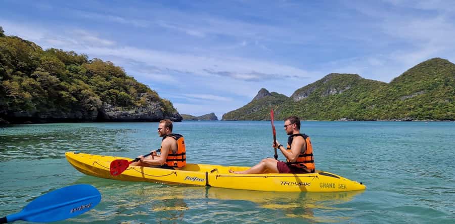 Koh Samui: Day Tour to Ang Thong with Kayak, Snorkel & Lunch - The Pha Chan Charat viewpoint climb