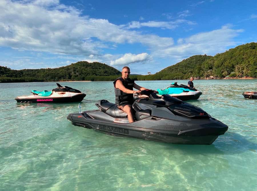 Koh Samui: Jetski Safari, Snorkeling to Pig & Virgin Islands - Koh Tan: swimming, snorkeling, and changing conditions