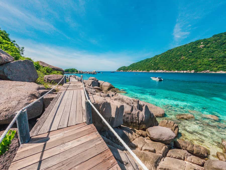 Koh Samui: Koh Tao and Nangyuan Snorkeling Tour with Lunch - Nangyuan Island and its famous sandbar