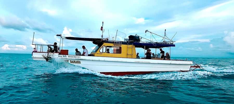Koh Samui: Mr.Ung's Private Fishing/Boat Trip/Snorkeling/BBQ - Fishing around Koh Taen and Koh Mudsoom