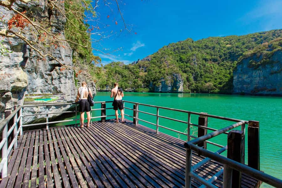 Koh Samui Premium Ang Thong Kayaking & Snorkeling with Lunch - The one-hour speedboat crossing