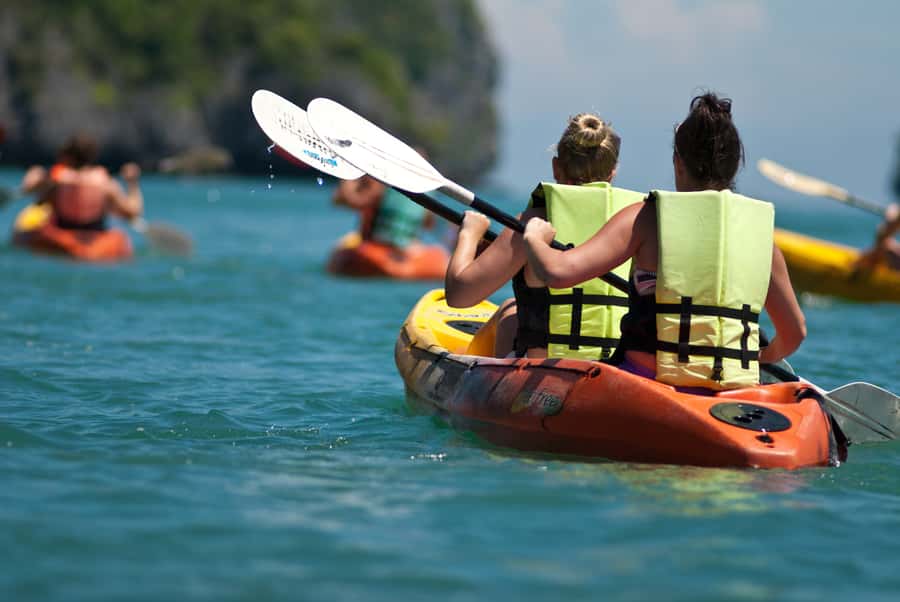 Koh Samui: Snorkeling and Kayaking by Speedboat - What to pack for the boat and beach