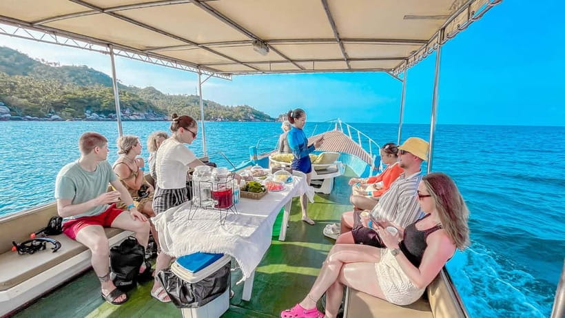 Koh Tao: First Light Snorkel Adventure with Oxygen Tours - An early start at Mae Haad Pier