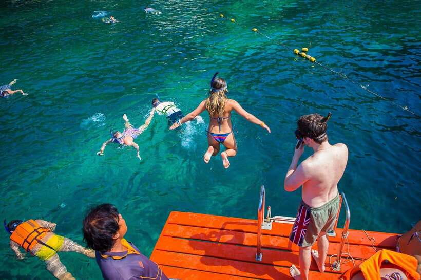 Koh Tao: Premium Snorkel Tour to Koh Nangyuan Bays by Oxygen - Koh Nangyuan gives the morning a strong start