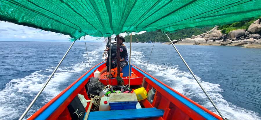 Koh Tao: Private Longtail Snorkel Tour with Nang Yuan Visit - Koh Nang Yuan: white sand, clear water, and a hard climb