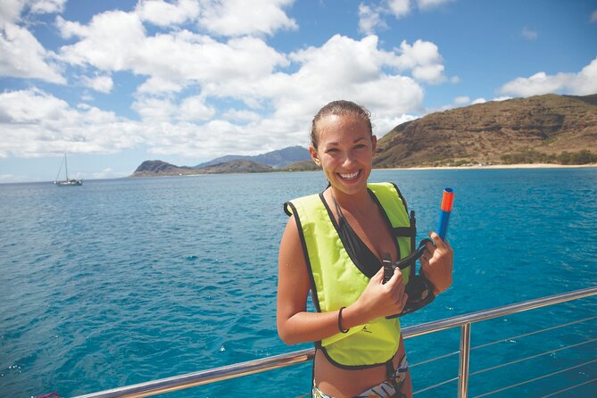 Kona Catamaran Snorkel Sail with Lunch - What the $169 price really covers