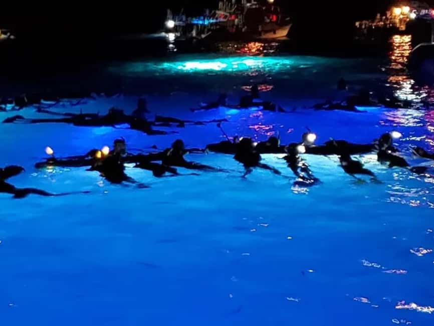 Kona: Manta Ray Night Snorkel Adventure - Getting started at Keauhou Shopping Center