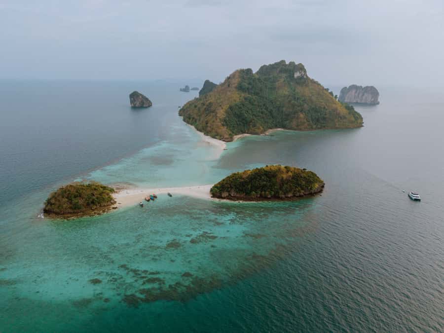 Krabi: 4 Island Premium Yacht with Snorkeling & Clear Kayak - Comfort, safety, and who should skip it