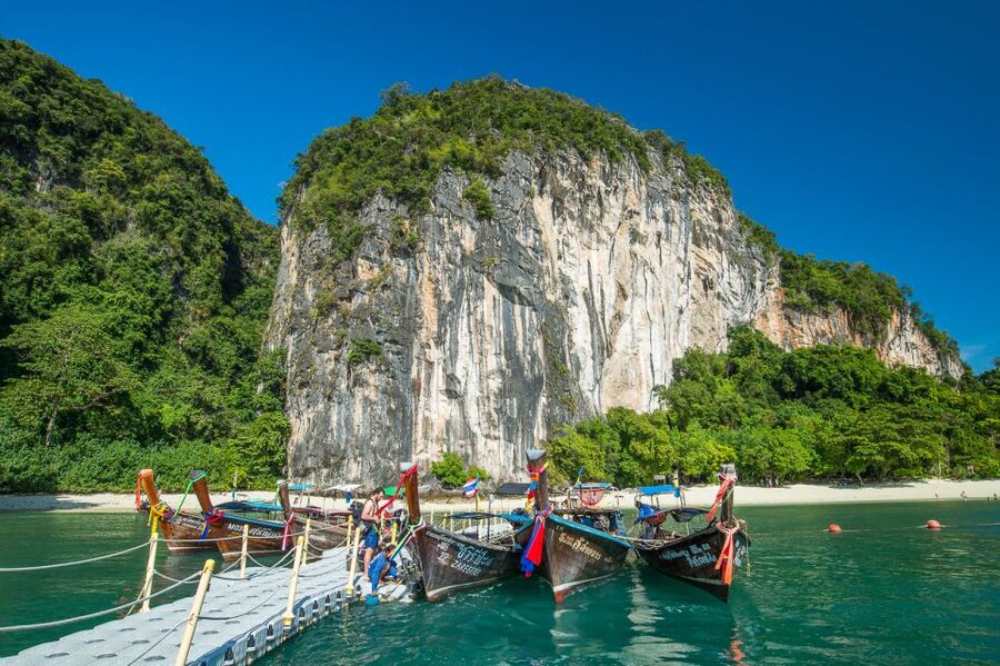 Krabi: Hong Islands Snorkeling with Lunch by Longtail Boat - Koh Lahding, the relaxed beach stop