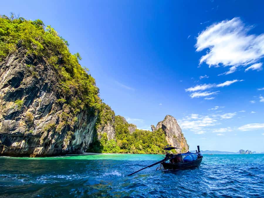 Krabi: Private Hong Island Snorkeling Tour w/ Long-Tail Boat - What the private boat adds