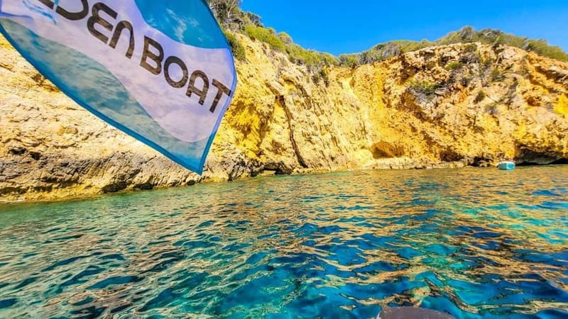 La Ciotat: Boat Tour to Cove of Var / Embiez and Snorkeling - Île Verte and the First Coastal Views