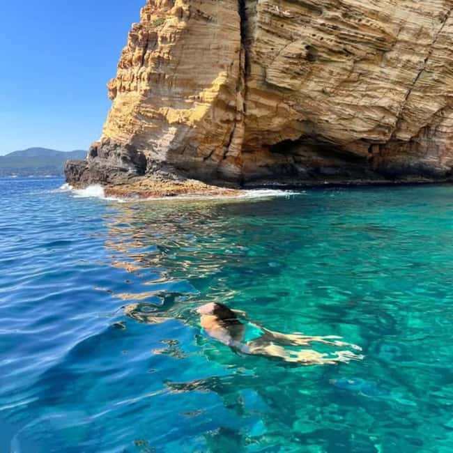 La Ciotat: Calanques Morning Boat Tour with Snorkeling - Seeing the Calanques from La Ciotat