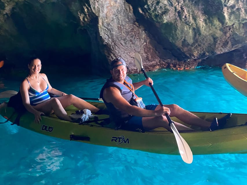 La Herradura: Maro Cliffs Kayak and Snorkeling Tour - Key points at a glance