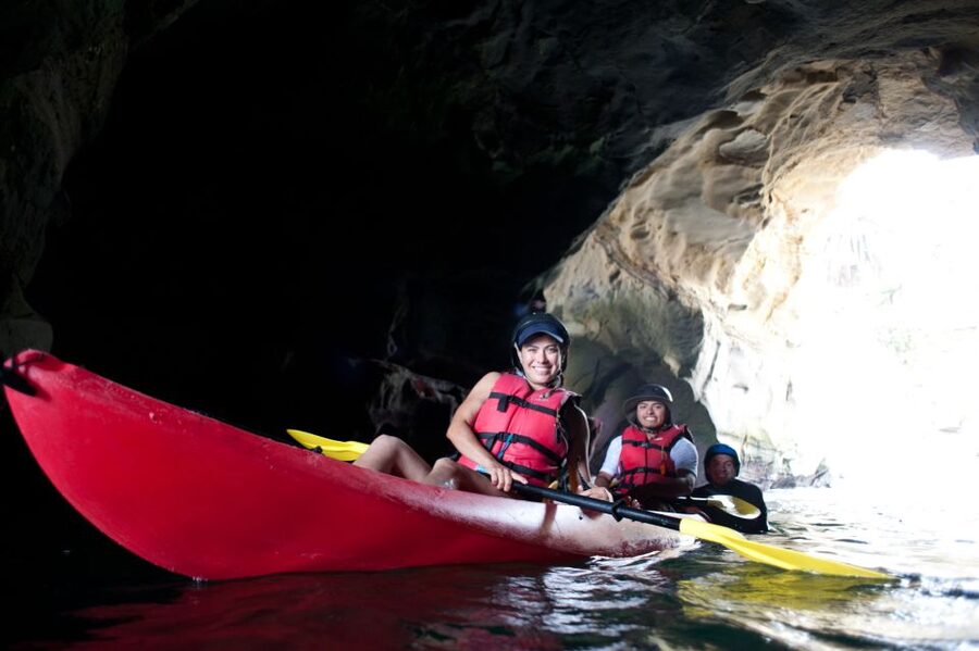La Jolla: 2.5-Hour Kayak and Snorkel Tour - Kayaking from La Jolla Shores to the Sea Caves
