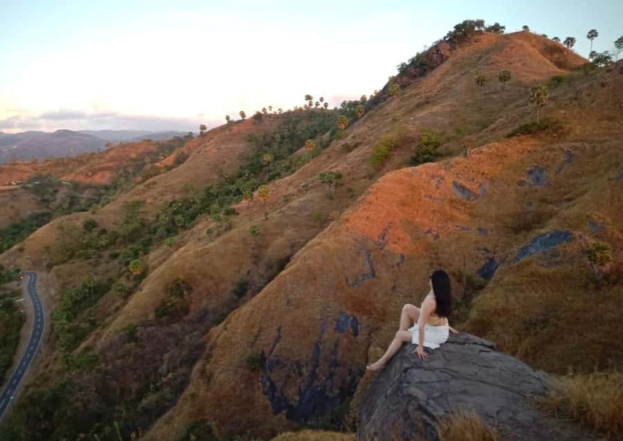 Labuan Bajo: Rangko Cave and Beach Snorkeling Half-Day Tour - Simple preparation makes the day better