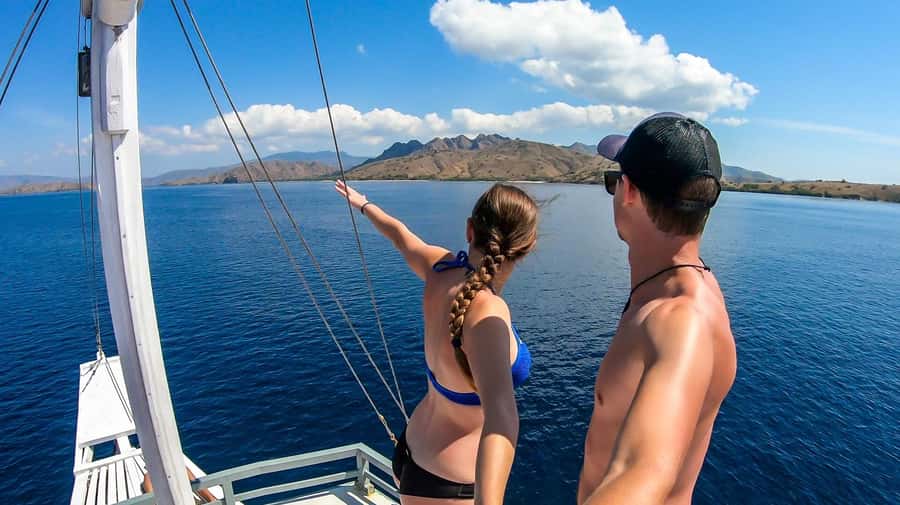 Labuan Bajo: Swim and Snorkel Komodo Island Trip with Lunch - Komodo Island brings the main wildlife encounter
