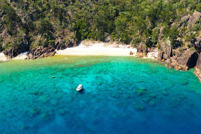 Lady Enid Sailing to Hook Island Cultural Site & Snorkelling - Lunch in the calm waters of Nara Inlet