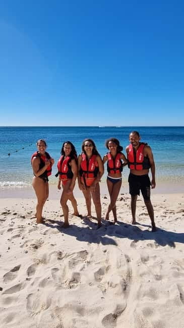 Lisbon: Kayaking & Snorkeling Tour with photos included - What the $35 price really covers